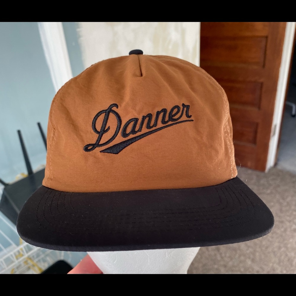 Danner Boots Nylon fleece lined Camp Outdoor Hiking Adjustable Strap Dad Hat Cap